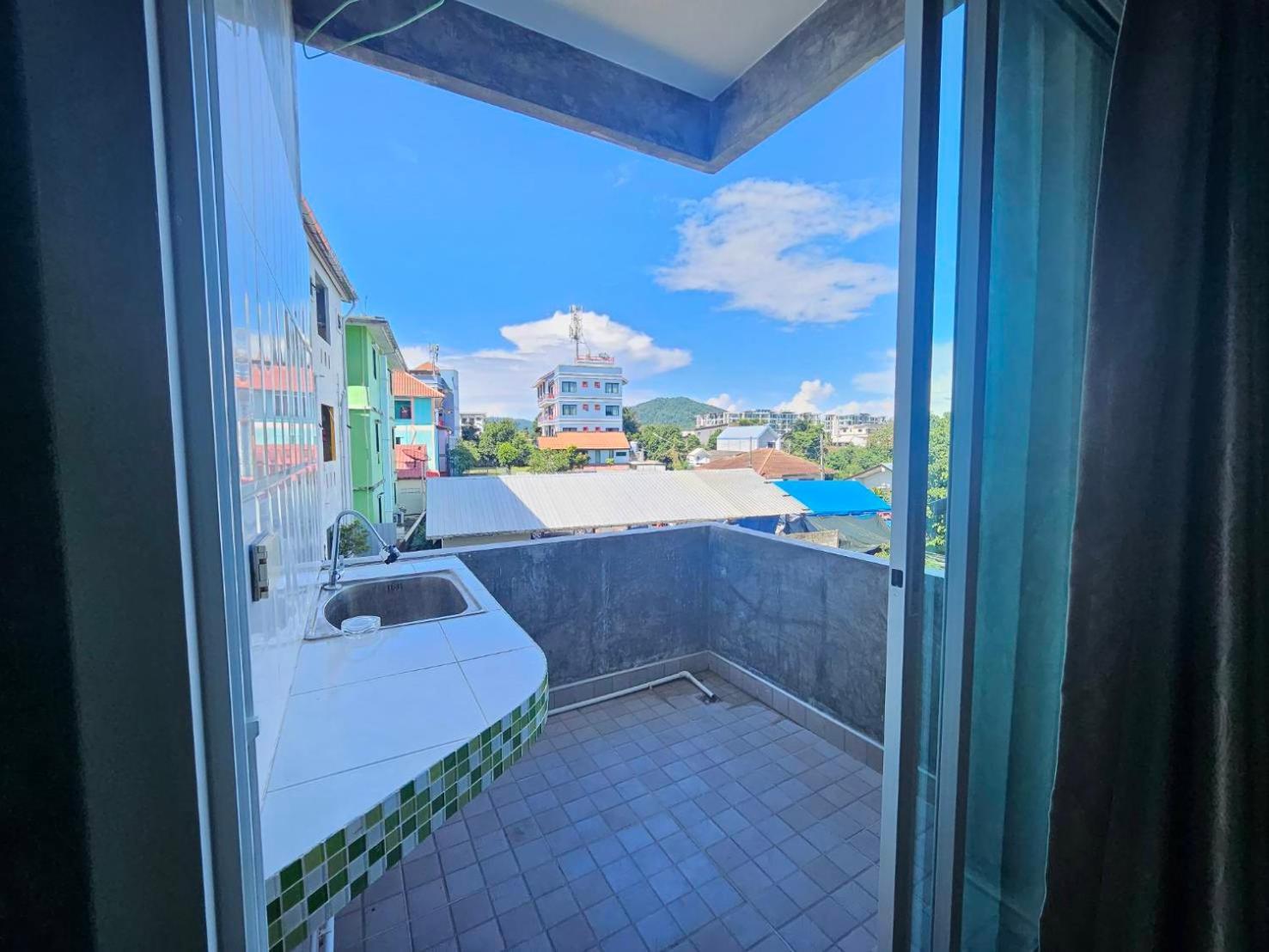 Guesthouse Phuket Airport Ban Bo Han Exterior photo