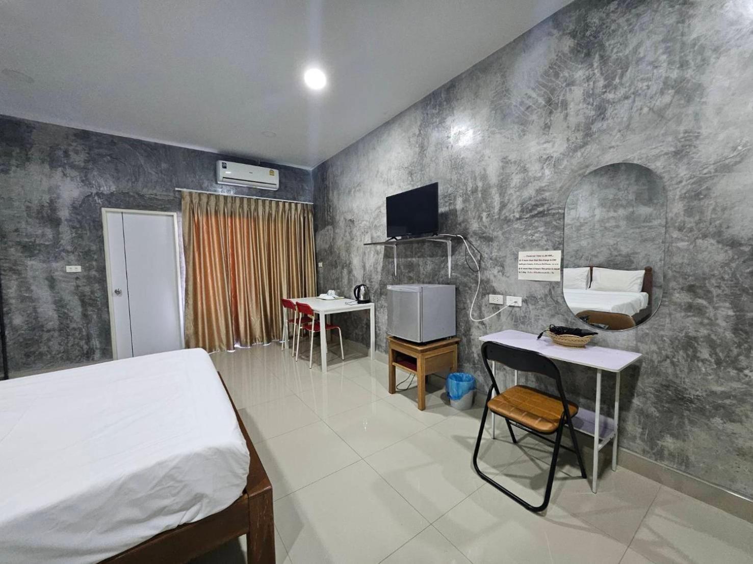 Guesthouse Phuket Airport Ban Bo Han Exterior photo